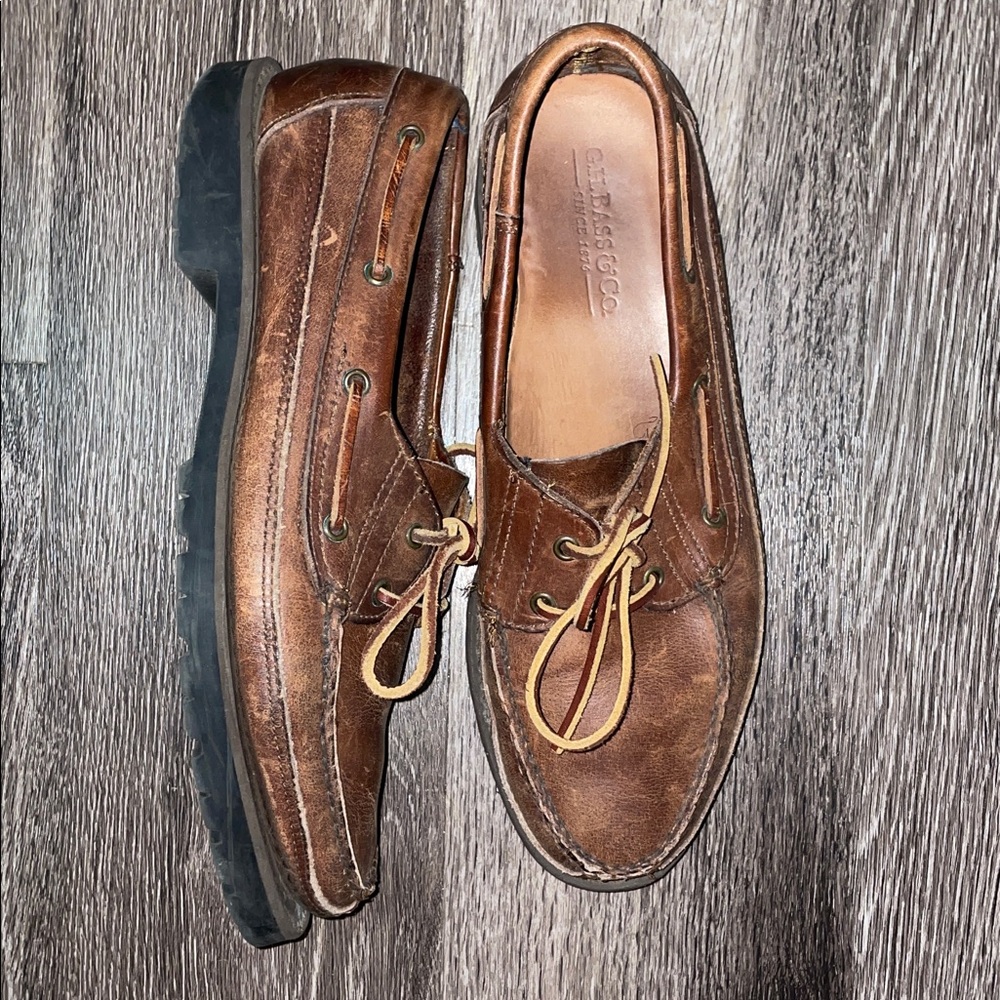 G.H. Bass & Co. Rich Brown Leather Boat Shoes